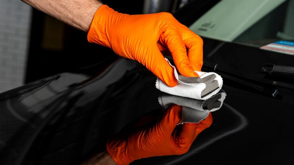 Top 5 Benefits of Regular Car Polishing in Dubai